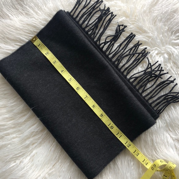 Charcoal scarf 🧣 - Picture 2 of 4